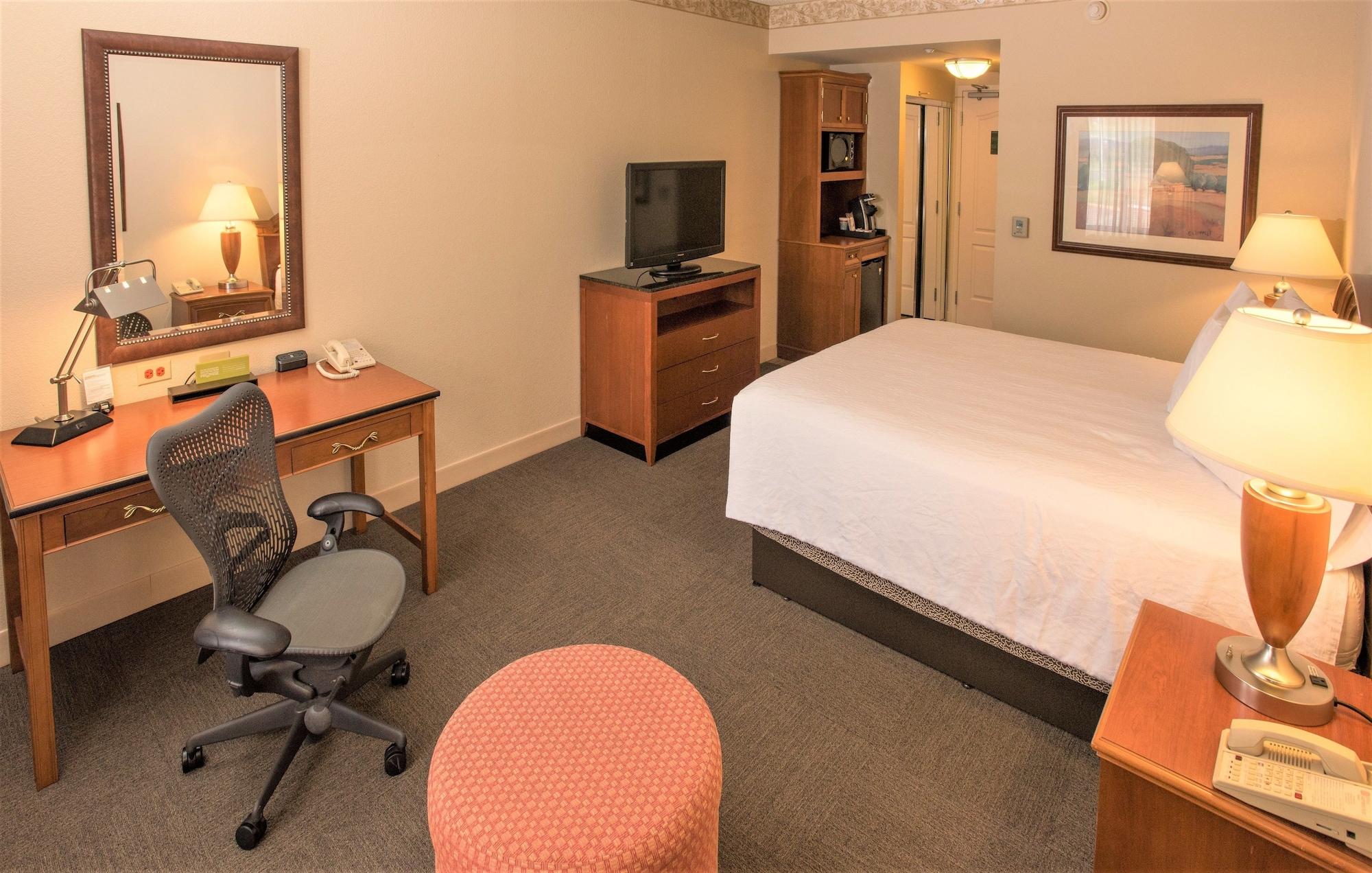 Hilton Garden Inn Wooster Exterior photo